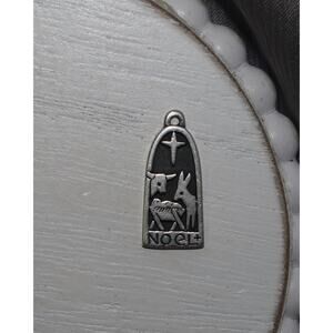 James Avery 925 Noel Nativity Charm 3.1G / 0.9in